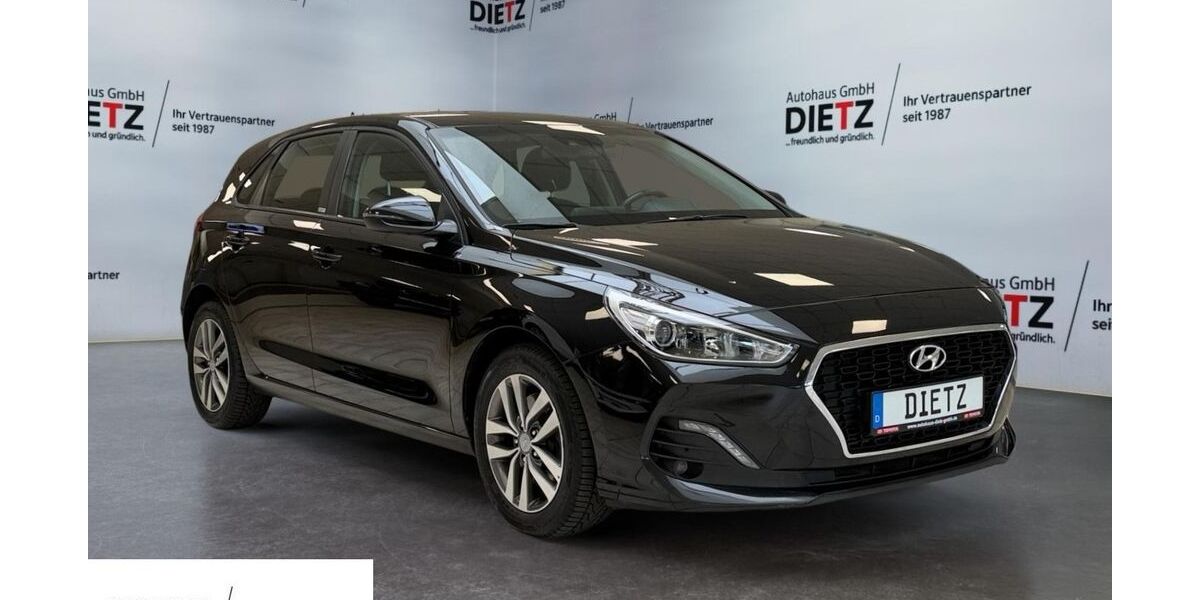Hyundai i30 122.068 km 12.990 &euro; Wildau 15745