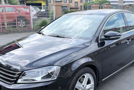 VW Passat 135.987 km 8.980 &euro; BERLIN 13409