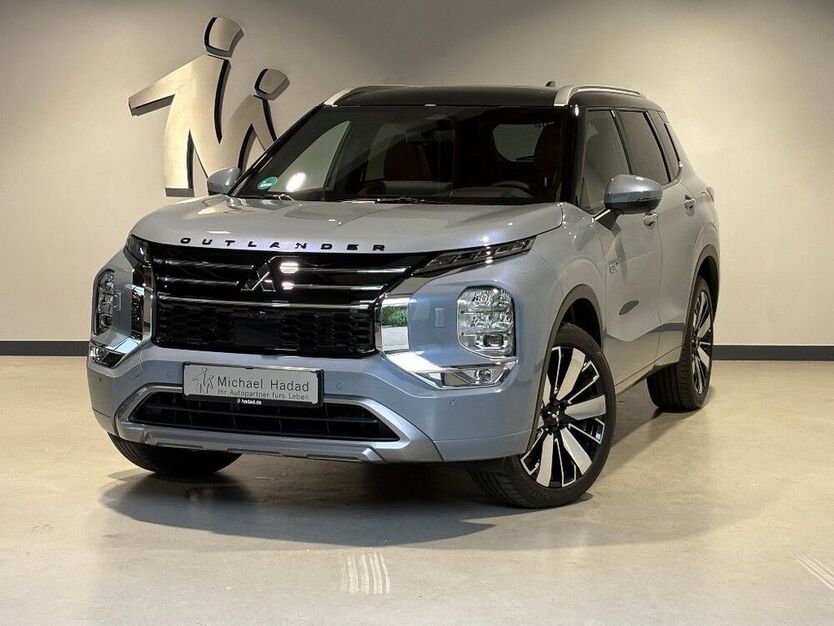 Plug-in Hybrid Outlander