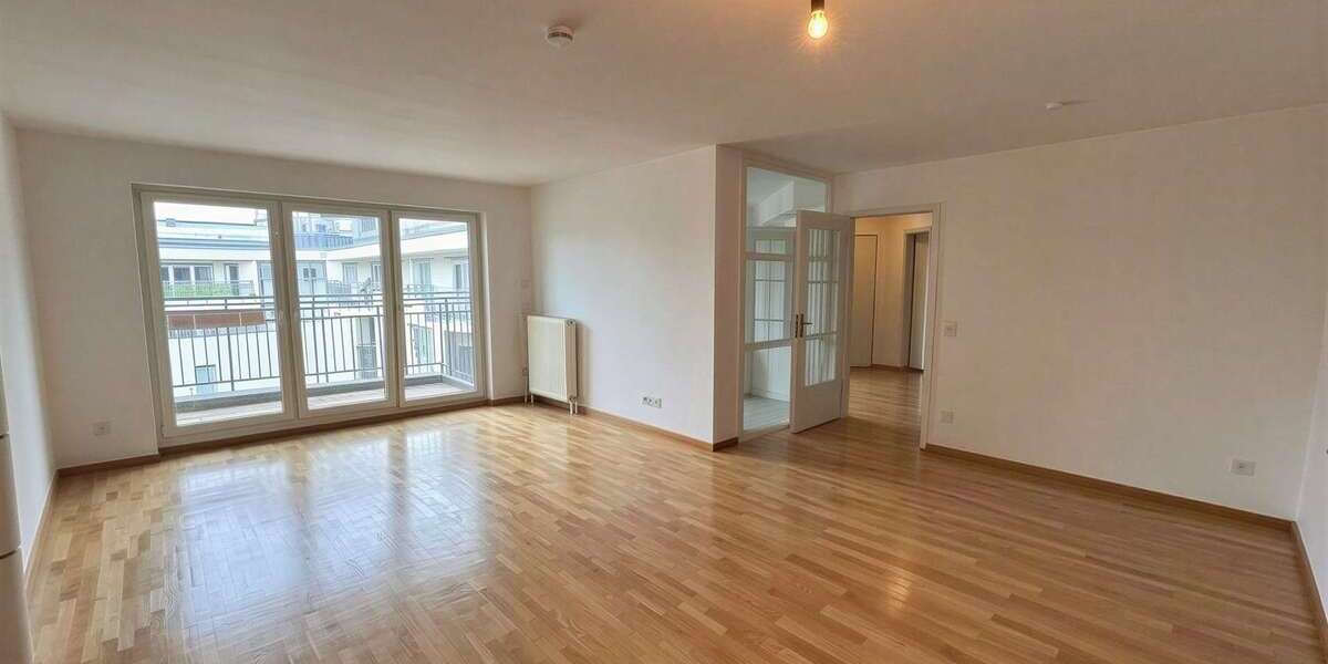 Etagenwohnung Berlin Mitte - 3 Zimmer, 114 m&sup2;, 2.019&euro; | Angebot:27025425