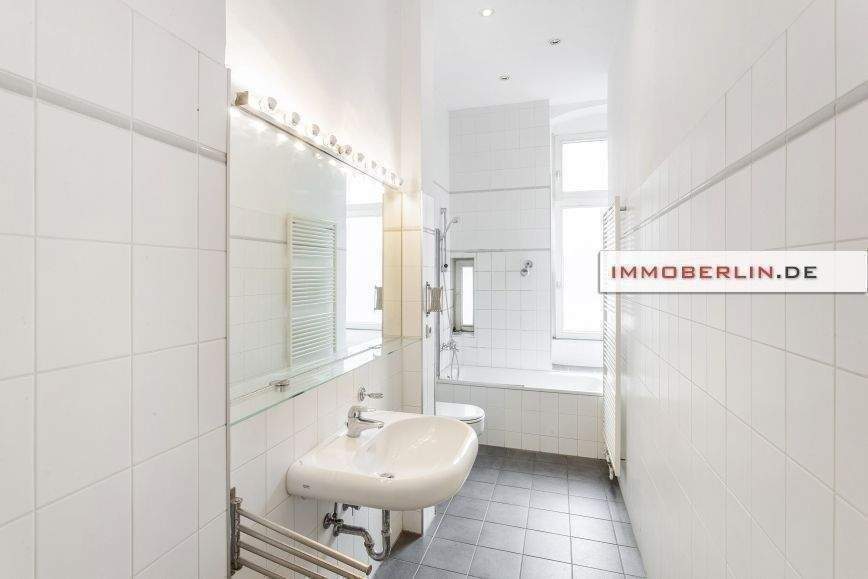 Etagenwohnung Berlin Schöneberg - 2 Zimmer, 75 m&sup2;, 470.000&euro; | Angebot:24385843