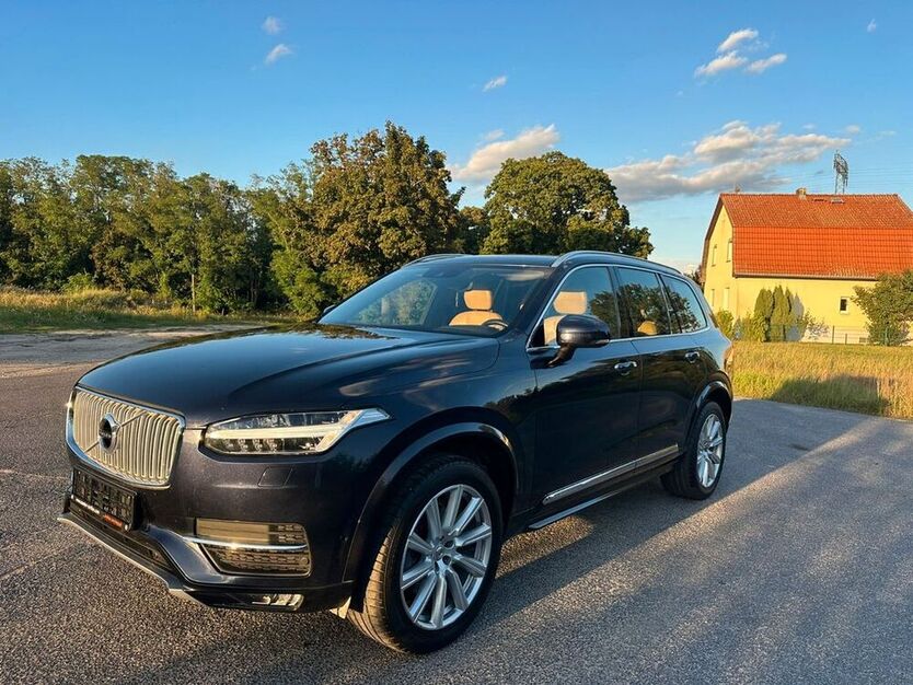 XC90
