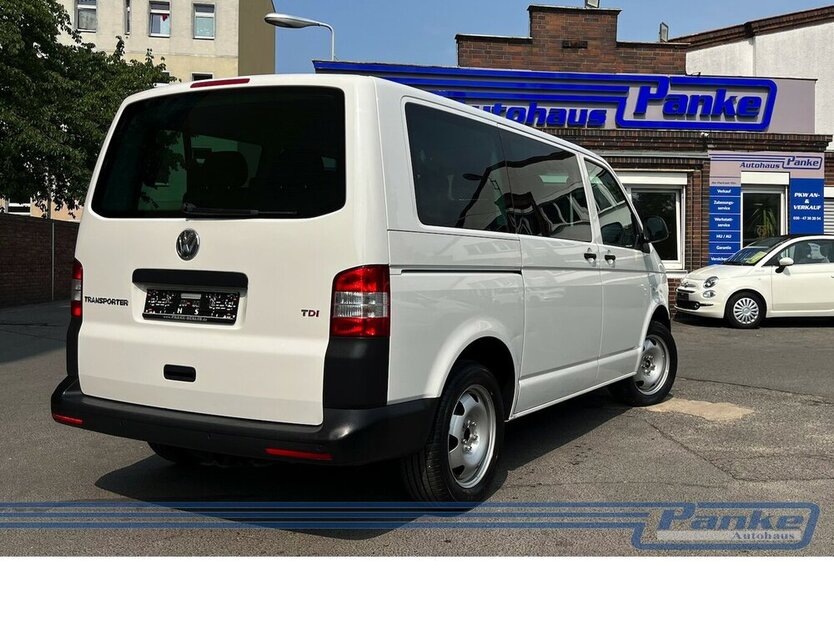 VW T5 Transporter Kombi 1. Hand 8 sitzer 169.000 km 14.990 € Berlin 13187