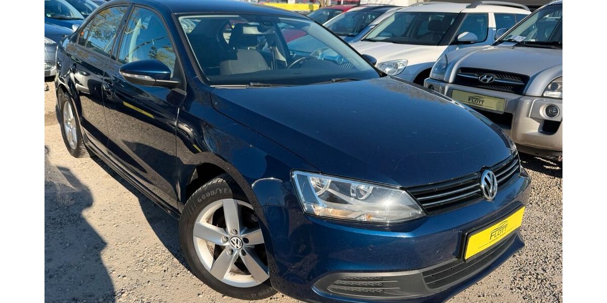 VW Jetta 176.806 km 2.690 &euro; Berlin 13089