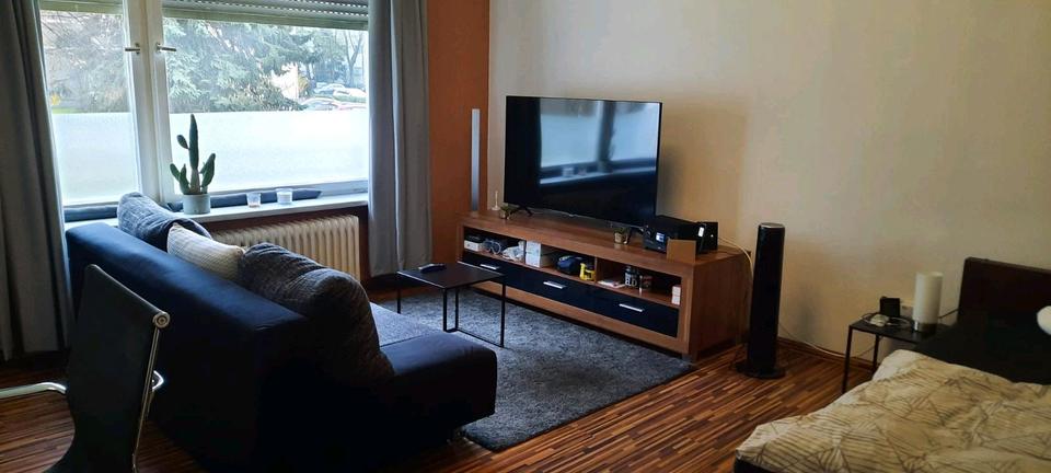 Hochparterre Berlin Tempelhof-Schöneberg - 1 Zimmer, 32 m&sup2;, 179.000&euro; | Angebot:27305066