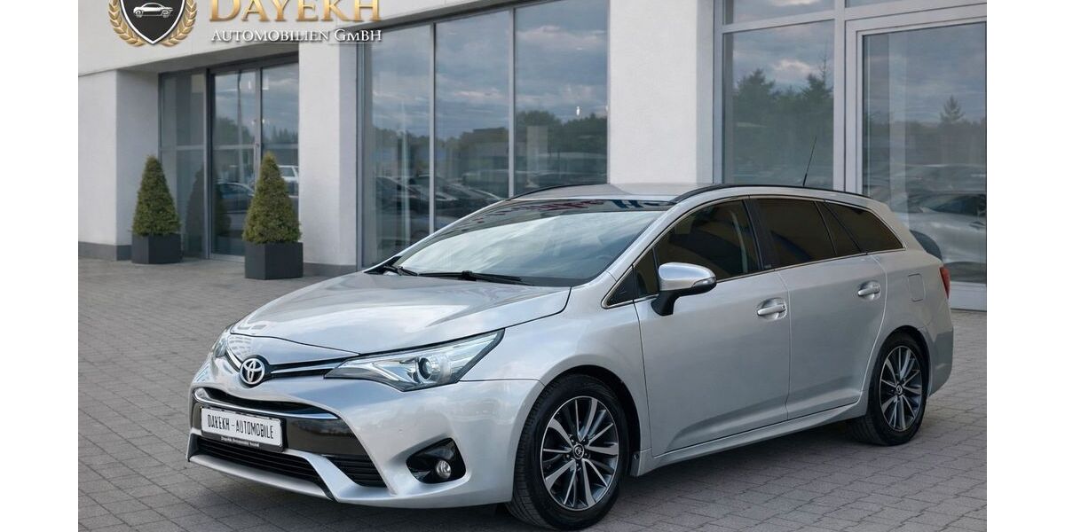 Toyota Avensis 218.000 km 7.980 &euro; Berlin 13587