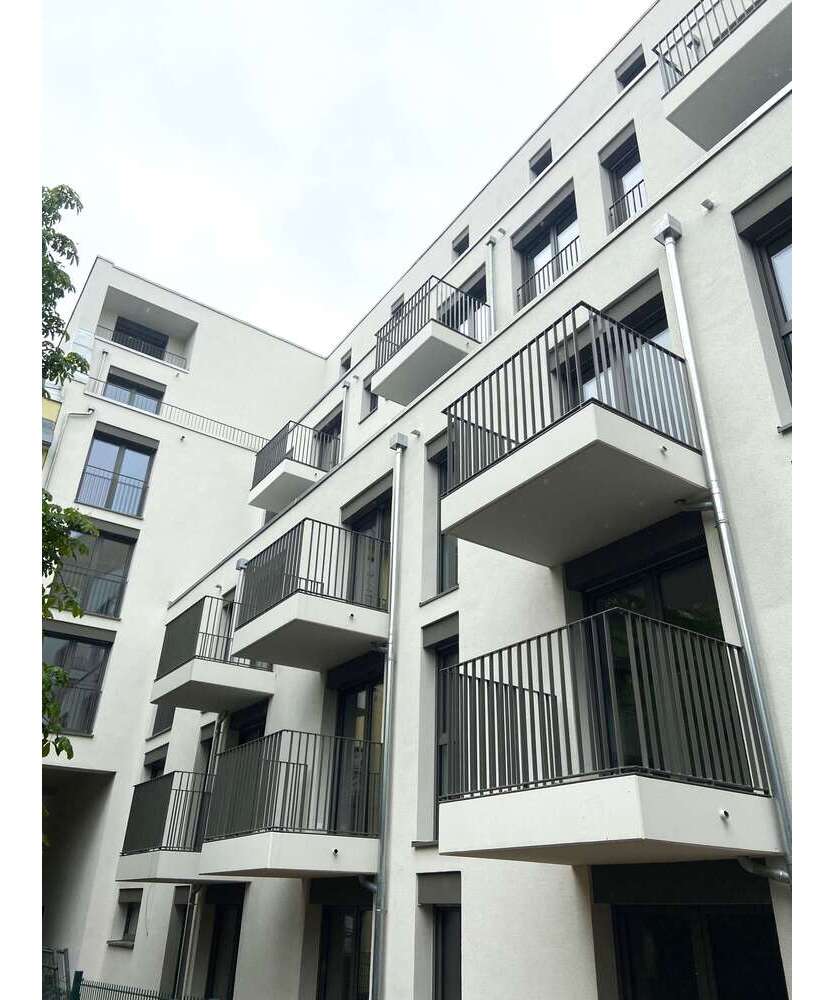 Wohnung zum Mieten in Berlin 725,16 € 27 m²