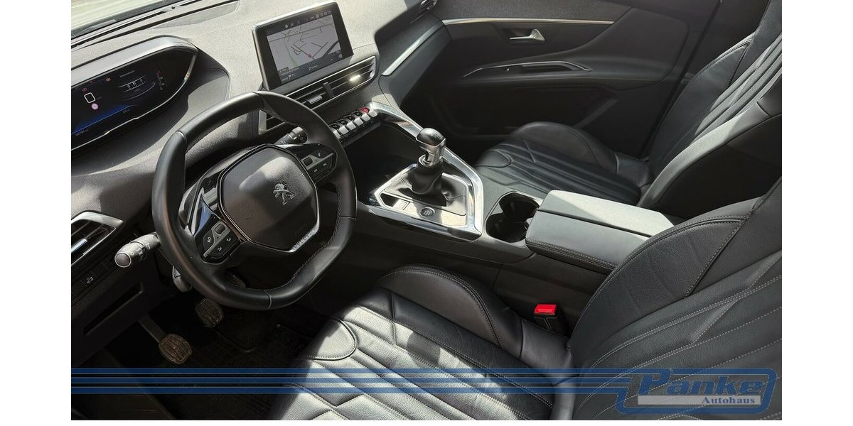 Peugeot 3008 Pano*F+R-Cam*Leder*Navi*Car-Play*E-Heck* 68.784 km 15.990 &euro; Berlin 13187