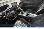 Peugeot 3008 Pano*F+R-Cam*Leder*Navi*Car-Play*E-Heck* 68.784 km 15.990 &euro; Berlin 13187