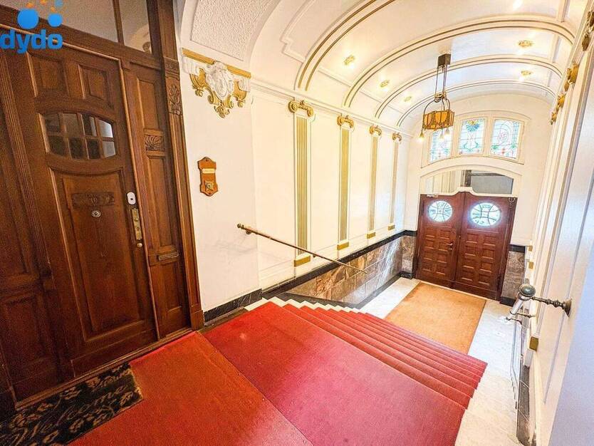 Diese charmante AltbauWohnung wartet auf Sie - jetzt bewerben und Chance nutzen + EBK und Balkon