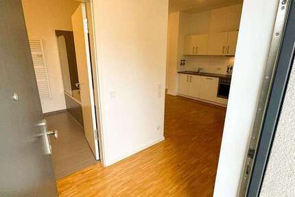 Wohnung Berlin Steglitz-Zehlendorf - 2 Zimmer, 67 m&sup2;, 1.200&euro; | Angebot:27648533