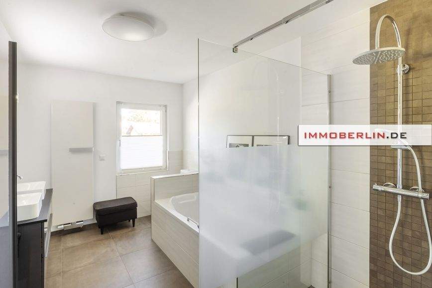 Mehrfamilienhaus, Wohnhaus Falkensee - 3 Zimmer, 850.000&euro; | Angebot:25968465