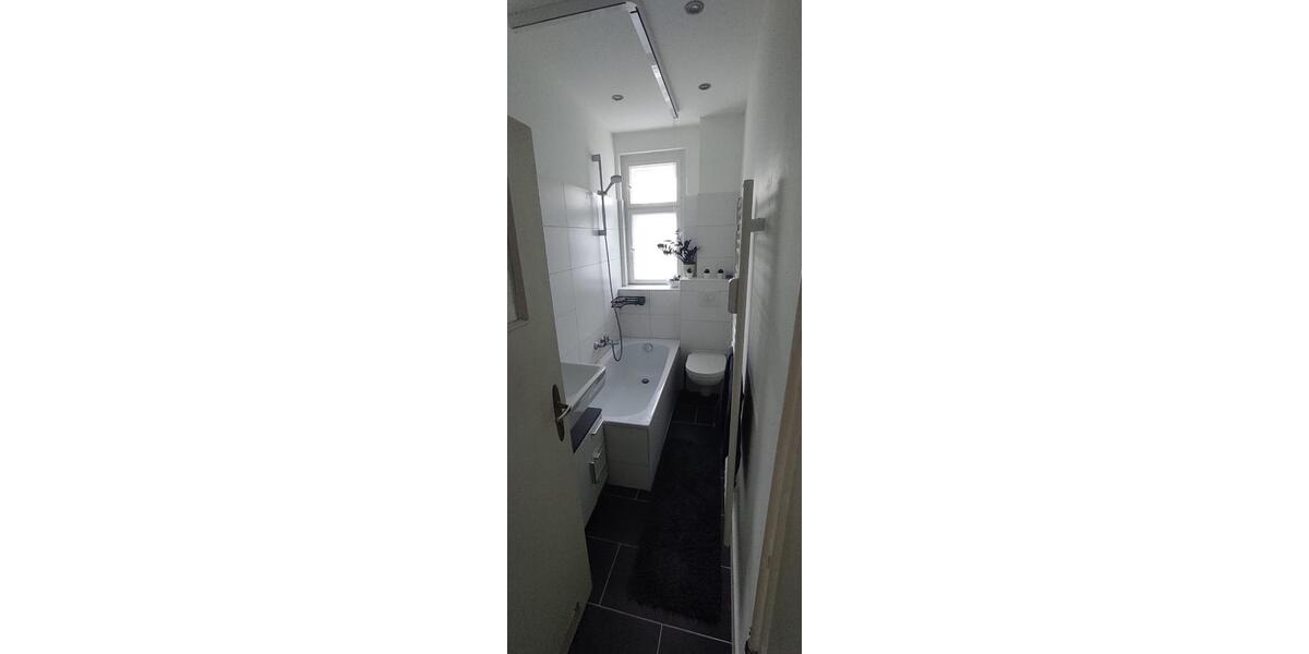 Erdgeschoßwohnung Berlin Treptow-Köpenick - 3 Zimmer, 80 m&sup2;, 1.200&euro; | Angebot:24717731