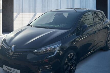 Renault Clio 51.701 km 14.989 &euro; Berlin 13055