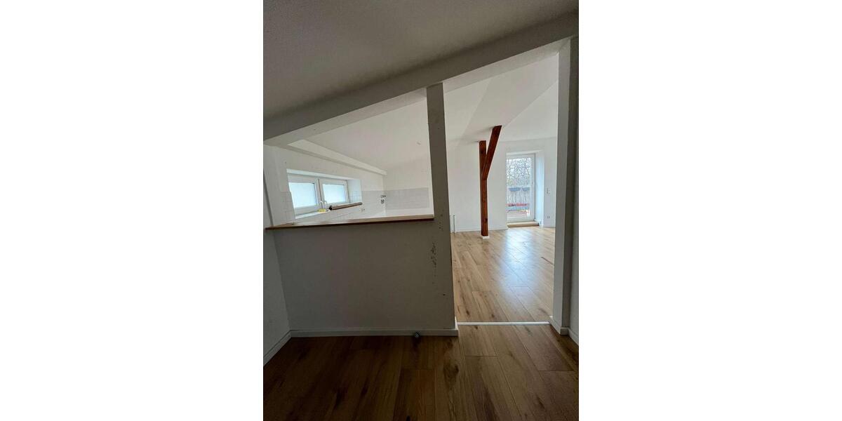 Sehr helle 2-Raum Wohnung mit großem Balkon in Zeuthen 2 zimmer