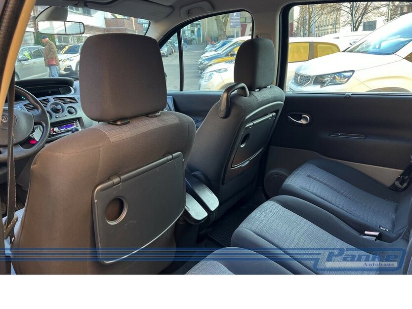 Renault Scenic Avantage*TÜV01/26*Klima*SHZ*WR+SR* 183.228 km 2.790 € Berlin 13187