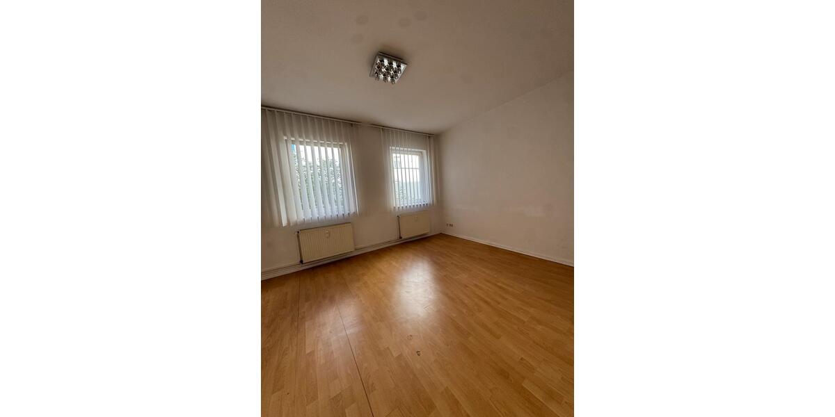 Hochparterre Berlin Treptow-Köpenick - 3 Zimmer, 55 m&sup2;, 219.000&euro; | Angebot:27083375