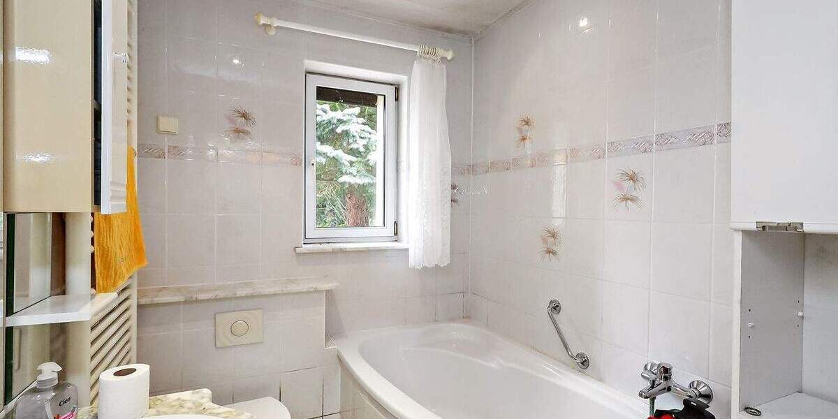 Mehrfamilienhaus, Wohnhaus Berlin Biesdorf - 8 Zimmer, 220 m&sup2;, 690.000&euro; | Angebot:25663205