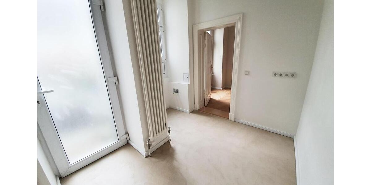 Erdgeschoßwohnung Berlin Charlottenburg-Wilmersdorf - 4 Zimmer, 102 m&sup2;, 2.750&euro; | Angebot:26453456