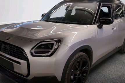 Mini Countryman D (Cooper) 2.747 km 38.205 &euro; Berlin 14057