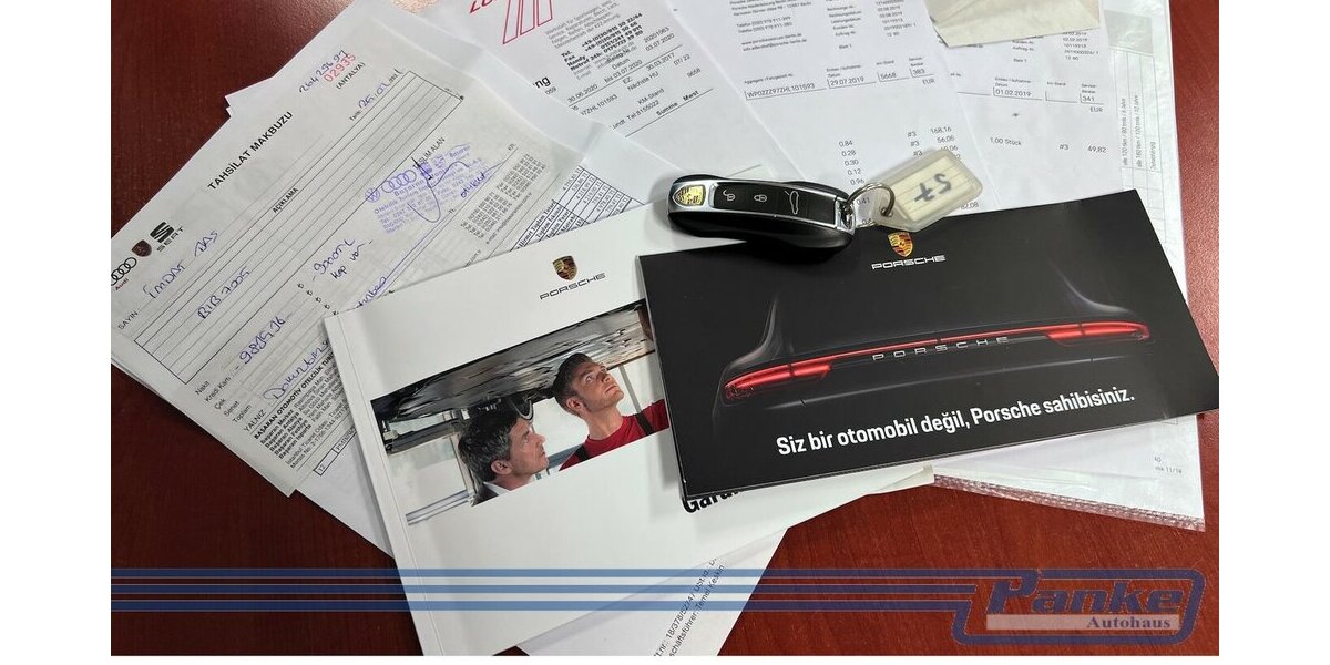 Porsche Panamera 3.0 Aut.*Pano*LED*Memory*Leder*Luft* 39.342 km 49.900 &euro; Berlin 13187