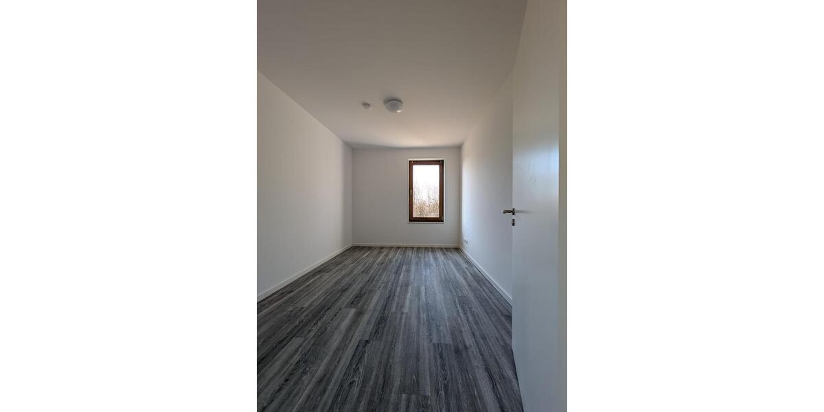 Etagenwohnung Ahrensfelde - 2 Zimmer, 66 m&sup2;, 850&euro; | Angebot:25891634