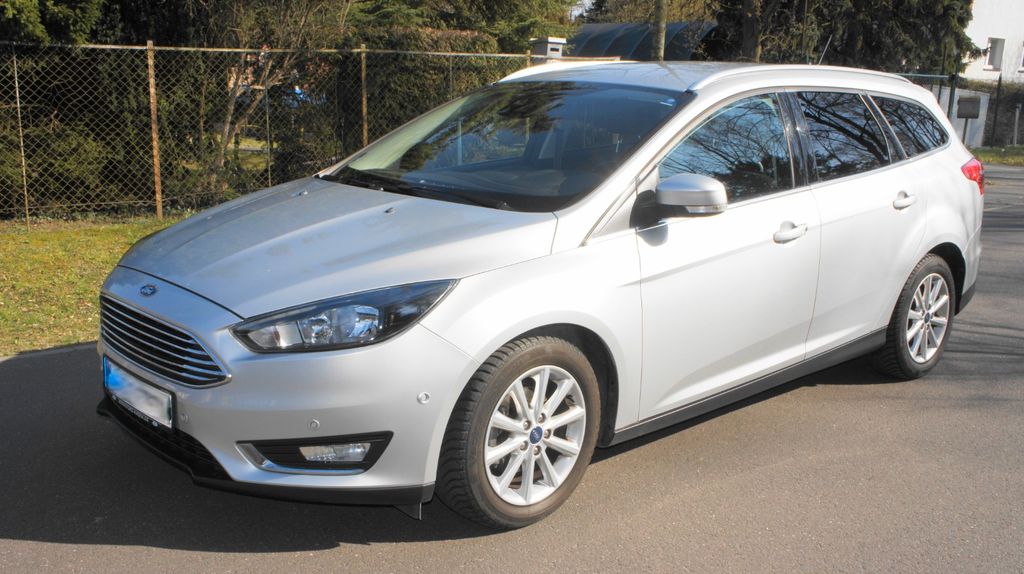 Ford Focus 57.200 km 10.400 &euro; Falkensee 14612