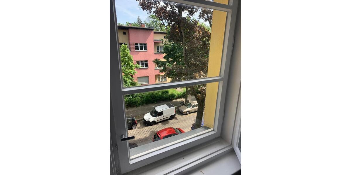 Etagenwohnung Berlin Lichtenberg - 3 Zimmer, 9 m&sup2;, 550&euro; | Angebot:26095526