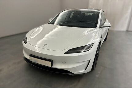 Tesla Model 3 19.890 km 53.190 &euro; Hennigsdorf 16761