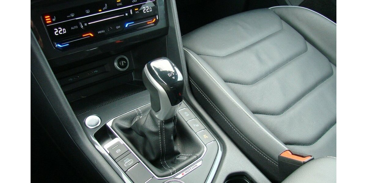 VW Tiguan 2.0TSI R-Line 4Motion 360° IQ-Light ACC 59.491 km 35.980 &euro; Falkensee 14612