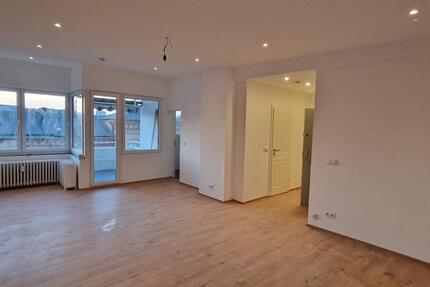 Wohnung Berlin Charlottenburg-Wilmersdorf - 1 Zimmer, 49 m&sup2;, 750&euro; | Angebot:24754274