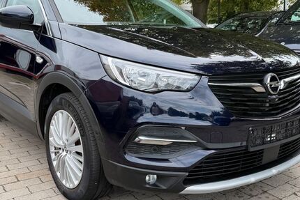 Opel Grandland (X) 92.930 km 11.990 &euro; Schönefeld 12529