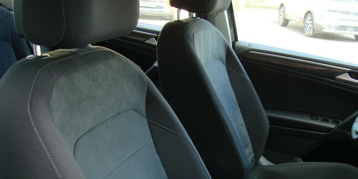 VW Tiguan 1.5TSI Elegance IQ.DRIVE ACC Navi Kamera 37.339 km 29.980 &euro; Falkensee 14612