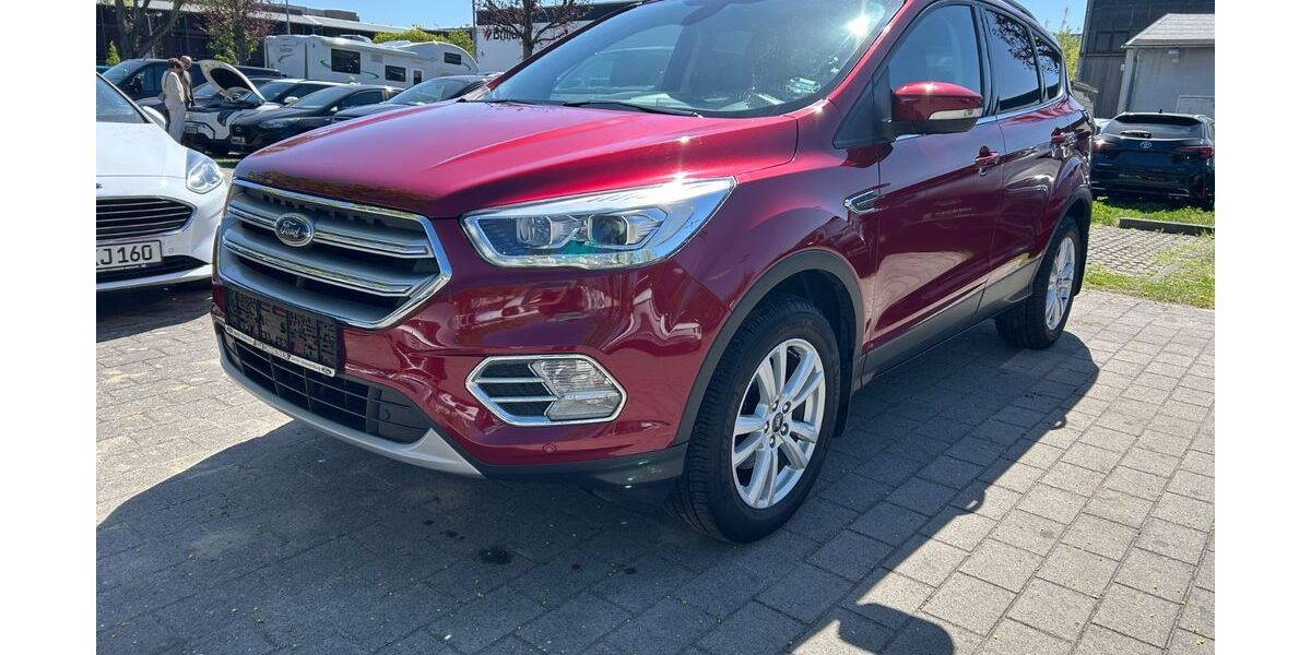 Ford Kuga 89.250 km 10.498 &euro; Potsdam 14471