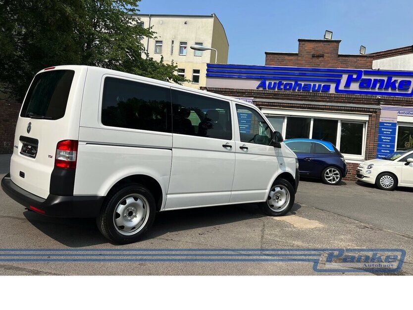 VW T5 Transporter Kombi 1. Hand 8 sitzer 169.000 km 14.990 € Berlin 13187