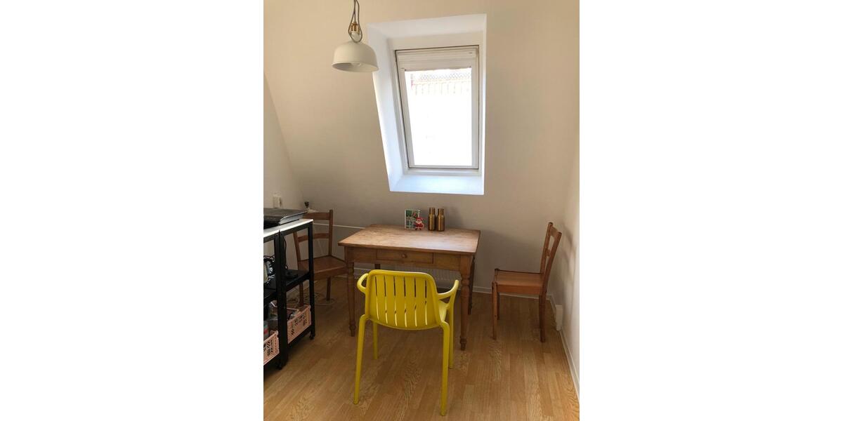 Dachgeschoßwohnung Berlin Reinickendorf - 2 Zimmer, 49 m&sup2;, 65&euro; | Angebot:24682831