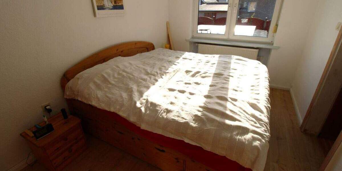 Gestaltungspotenzial: Einfamilienhaus für Paare und Familien in Oranienburg zu verkaufen 4 zimmer