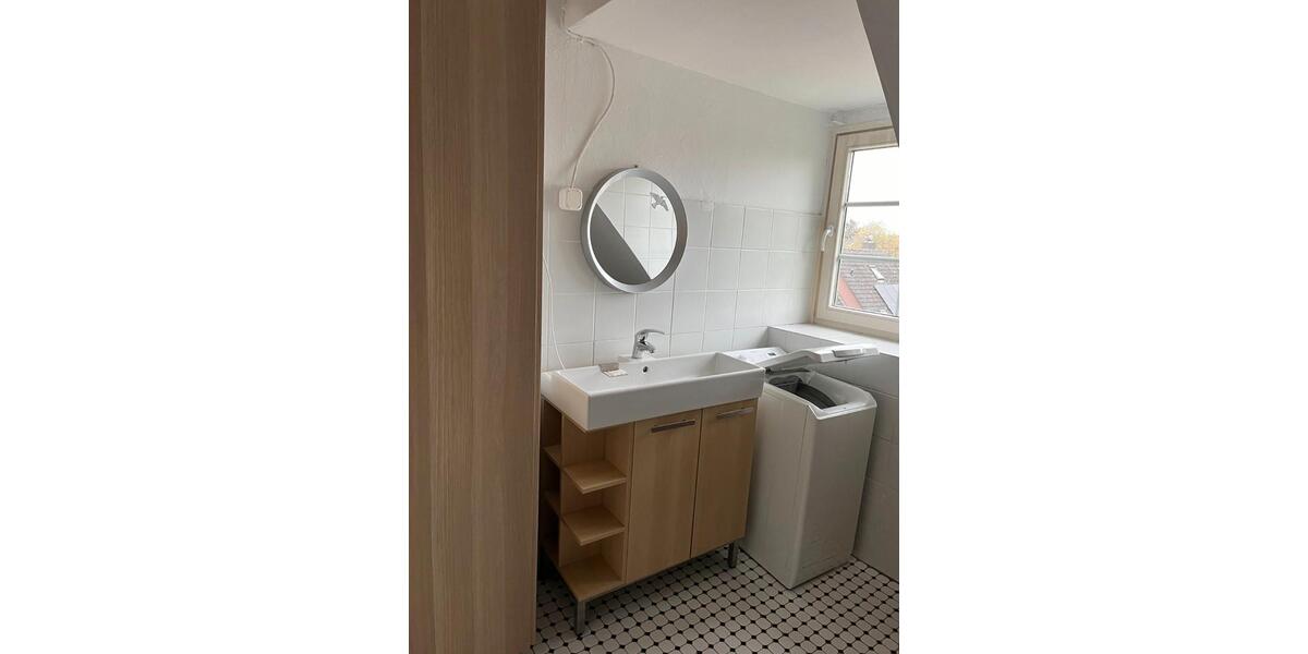 Dachgeschoßwohnung Berlin Neukölln - 2 Zimmer, 65 m&sup2;, 880&euro; | Angebot:26660694