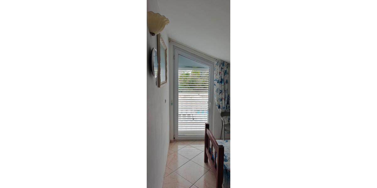 Etagenwohnung Berlin Charlottenburg-Wilmersdorf - 4 Zimmer, 63 m&sup2;, 272.000&euro; | Angebot:27300503