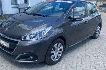 Peugeot 208 67.000 km 7.998 &euro; Oranienburg 16515