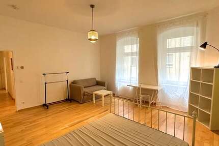 Wohnung Berlin Friedrichshain - 1 Zimmer, 48 m&sup2;, 255.500&euro; | Angebot:26022676