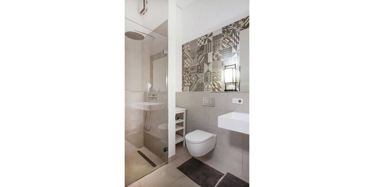 Etagenwohnung Berlin Friedrichshain - 2 Zimmer, 60 m&sup2;, 1.800&euro; | Angebot:26247468