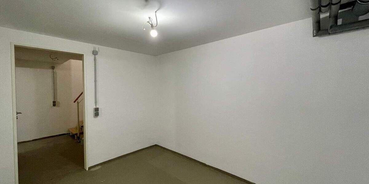 Reihenmittelhaus Berlin Kaulsdorf - 6 Zimmer, 150 m&sup2;, 498.000&euro; | Angebot:25770657