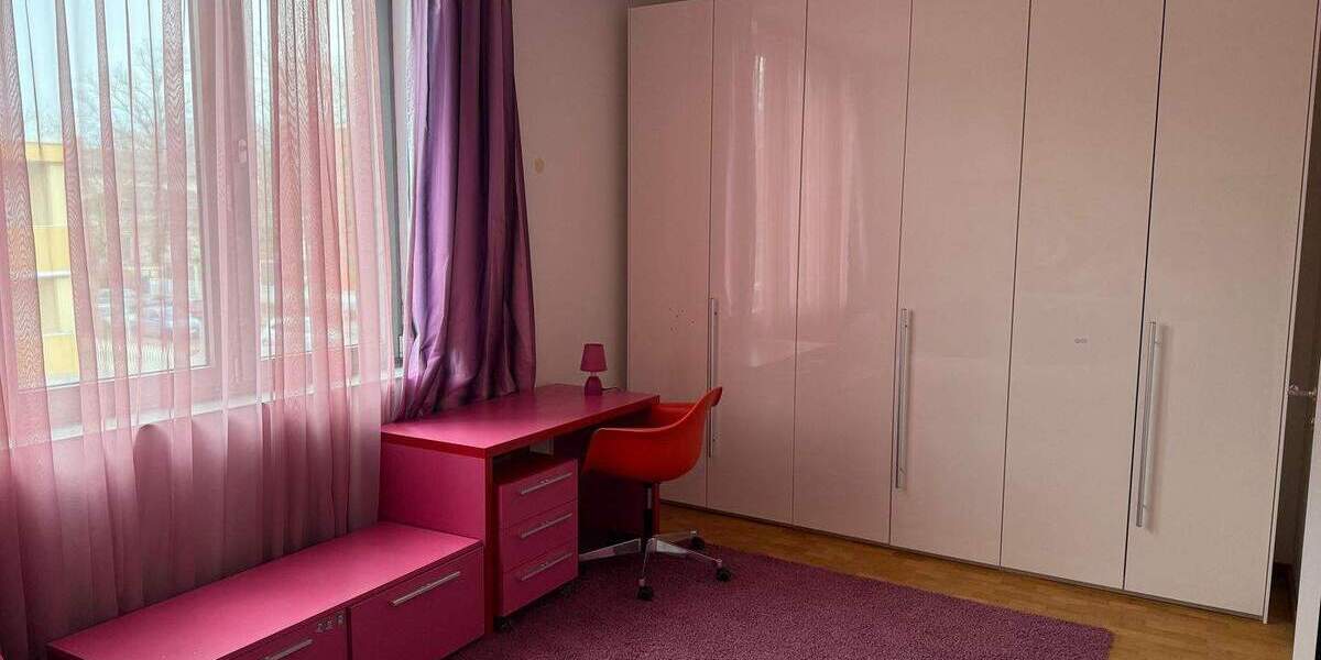 Etagenwohnung Berlin Westend - 2 Zimmer, 71 m&sup2;, 1.700&euro; | Angebot:25835176