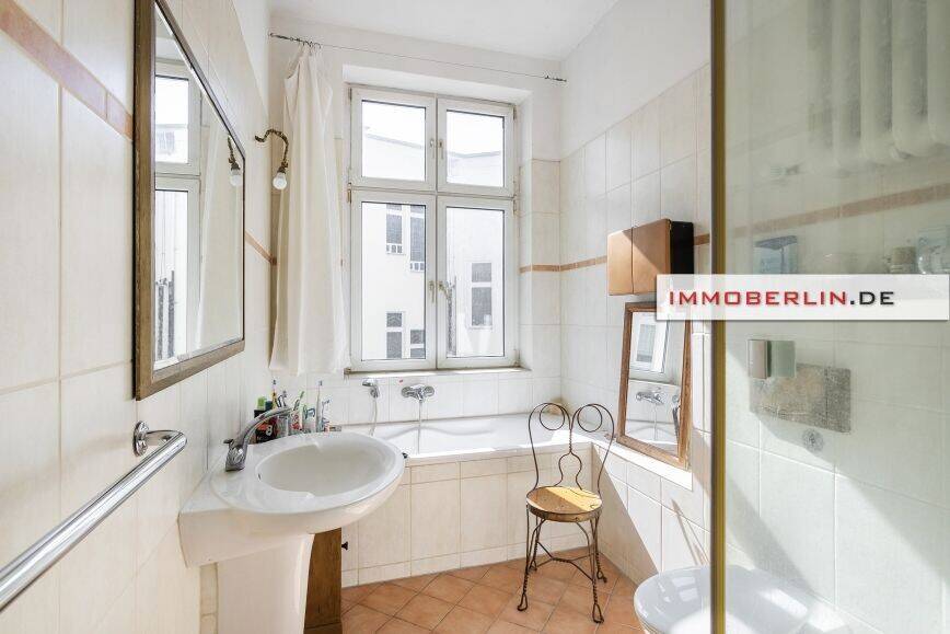 Etagenwohnung Berlin Charlottenburg - 4 Zimmer, 128 m&sup2;, 890.000&euro; | Angebot:26672081