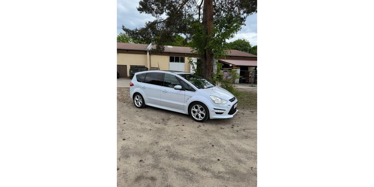 Ford S-Max 160.500 km 12.499 &euro; Berlin 12621