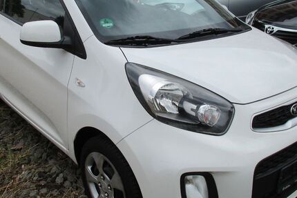 Kia Picanto 159.000 km 2.650 &euro; Berlin 12357