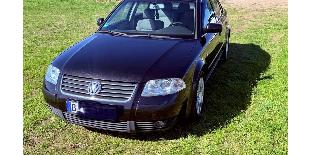 VW Passat 215.200 km 2.800 &euro; Berlin 12627