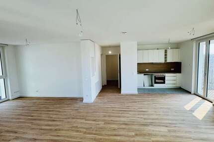 Wohnung Berlin Tempelhof-Schöneberg - 2 Zimmer, 69 m&sup2;, 1.395&euro; | Angebot:25627400