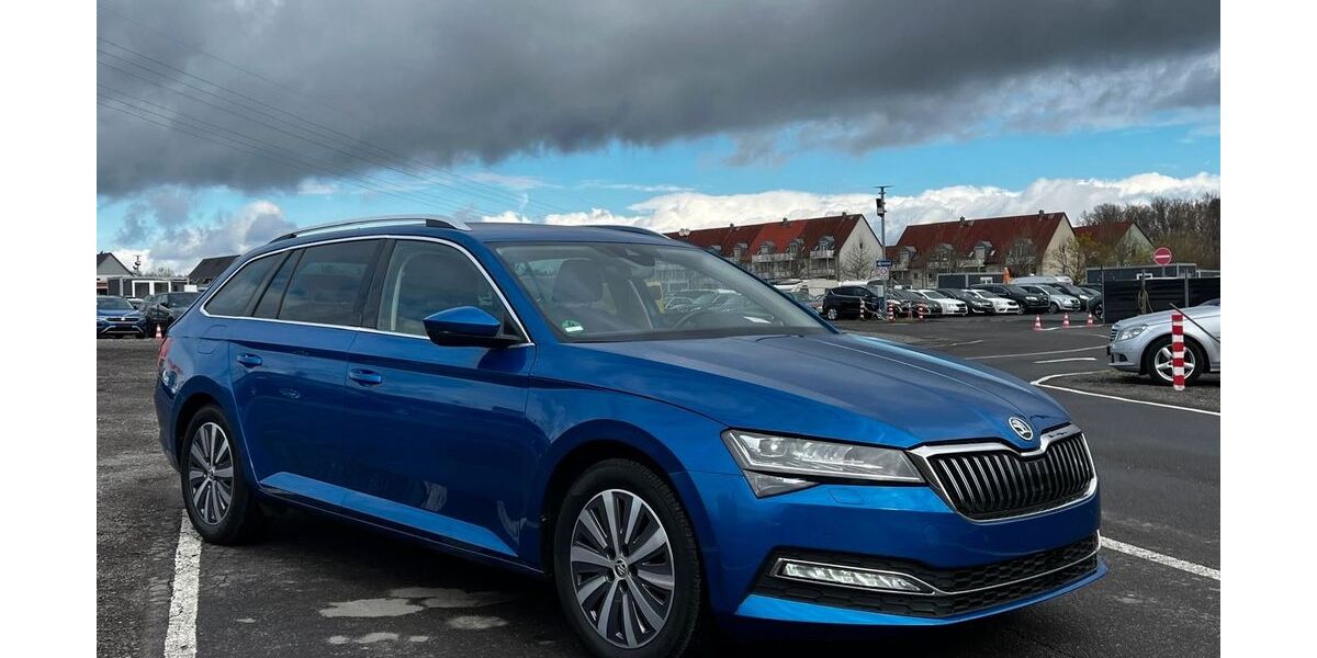 Skoda Superb 191.000 km 17.000 &euro; Mittenwalde 15749